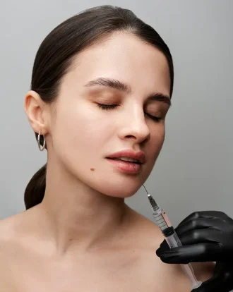 Jawline Fillers Injections